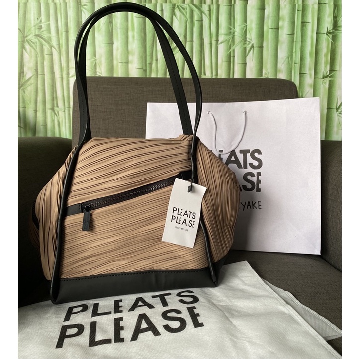 Jual Issey Miyake Tas Pleats Please Import Premium | Shopee Indonesia