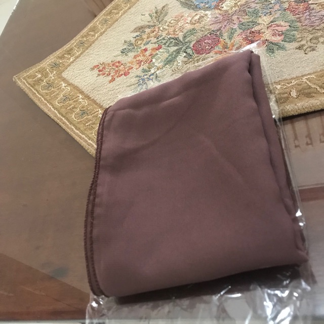 Jual Hijab Bella Square Warna Coklat Dari Itsnike Hijab | Shopee Indonesia