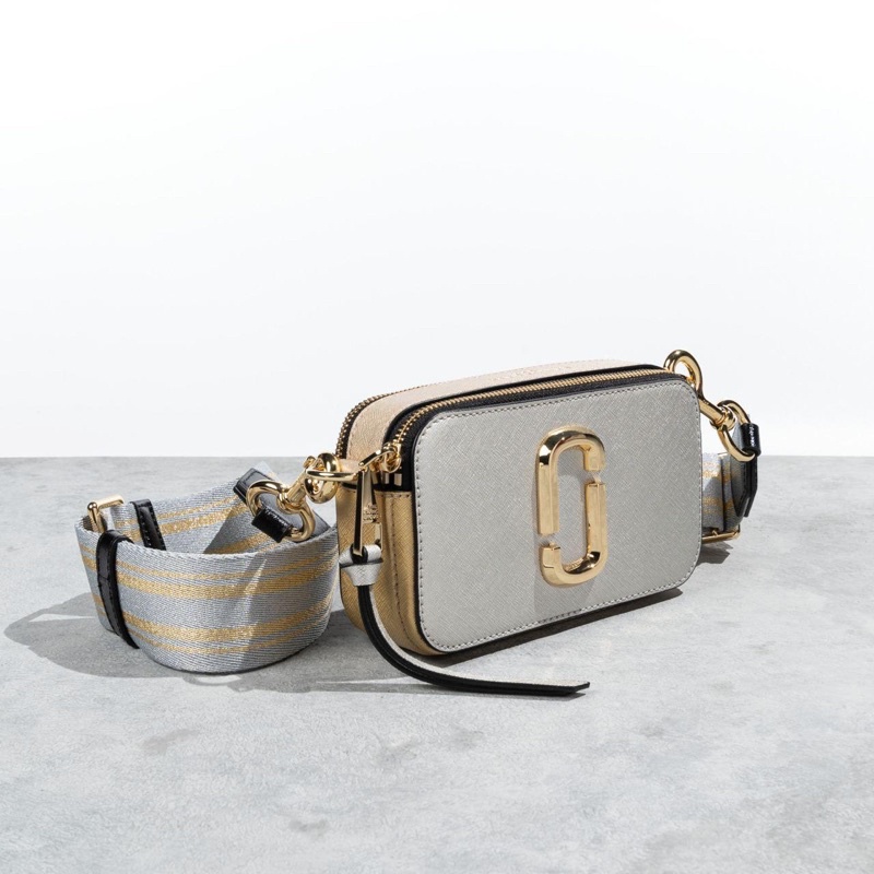 Harga Tas Snapshot Marc Jacobs Terbaru Desember 2022 |Biggo Indonesia