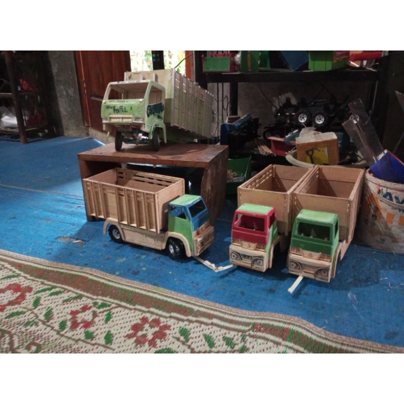 Jual Miniatur Truk Plastik Mentahan (Cod) Indonesia|Shopee Indonesia