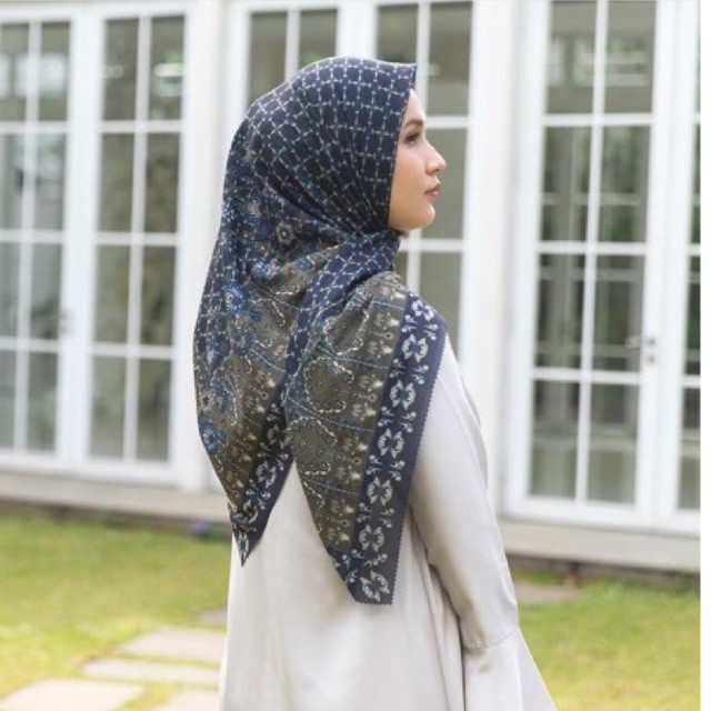 RULLA SCARF HEAVEN LIGHTS Shopee Indonesia