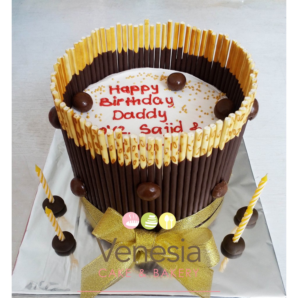 Kue Ulang Tahun Blackforest Pocky Chocolate / Birthday cake / Kue ultah