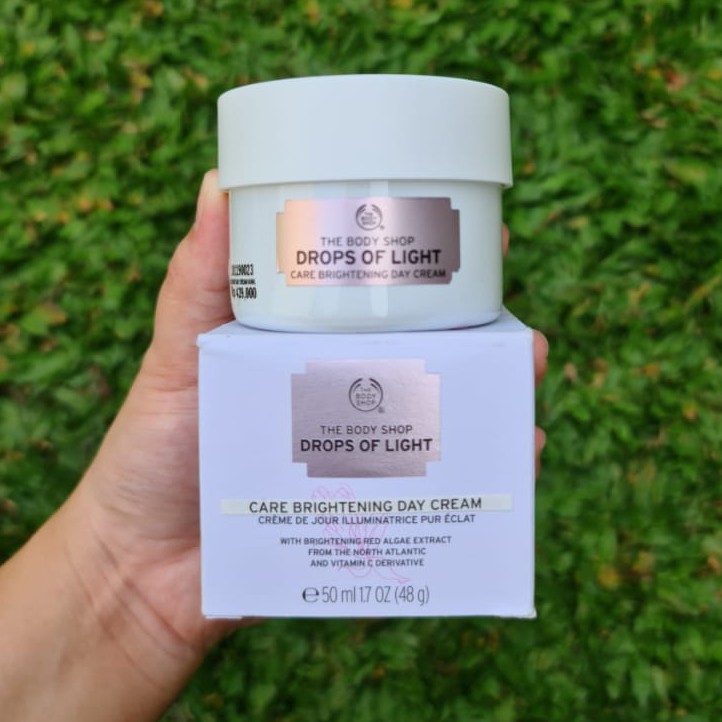 The Body Shop Drops Of Light Brightening Day Cream 50 ml Shopee Indonesia