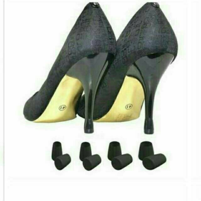 Cara Memperbaiki Alas Sepatu Yang Rusak