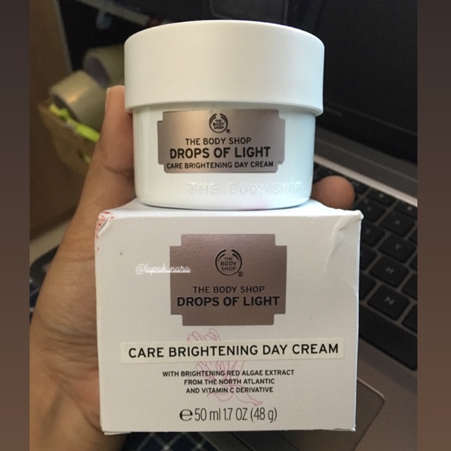 Body Shop Drops Of Light Brightening Day Cream 50Ml Harga