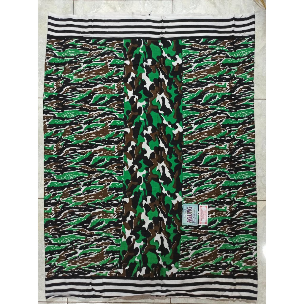 SERAGAM SARUNG LORENG WARNA HIJAU / SARUNG HIJAU / SERAGAMAN SARUNG