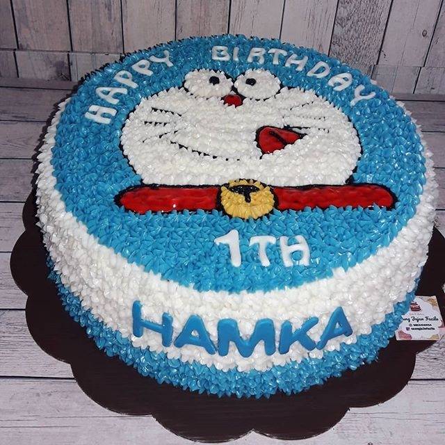 Gambar Kue Doraemon Kotak cermindunia.github.io