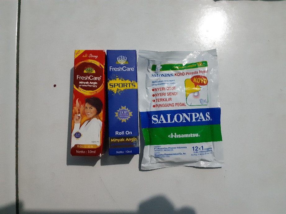 SALONPAS KOYO BIRU HIJAU 1 BUNGKUS ISI 10 LEMBAR Shopee