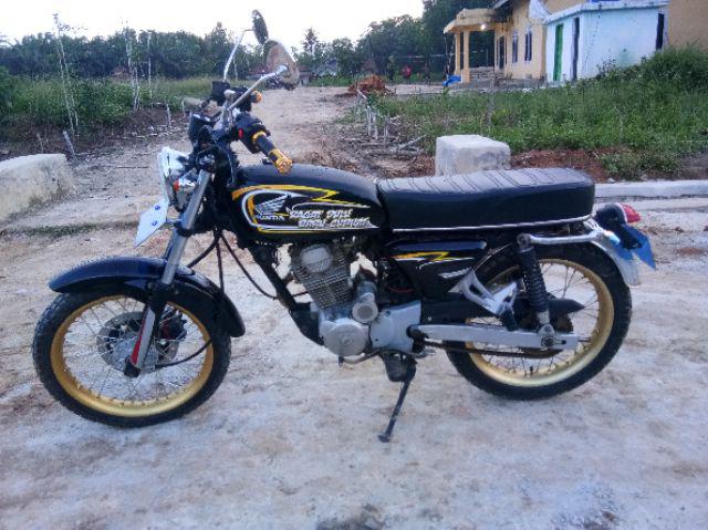 Modifikasi Motor Cb 100 Warna Hitam Arena Modifikasi