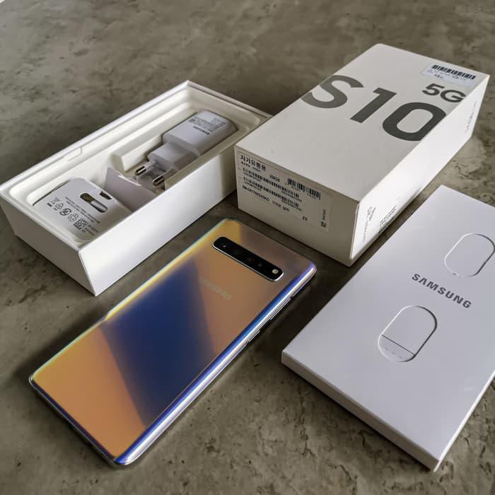 [Handphone Second] [New] Samsung Galaxy S10 5G 256 GB Black Gold White