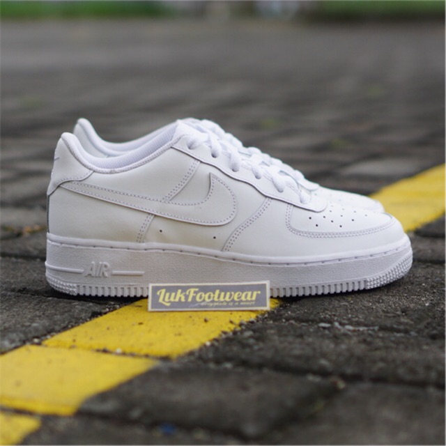 ORIGINAL NIKE AIR FORCE 1 ‘07 TRIPLE WHITE Shopee Indonesia