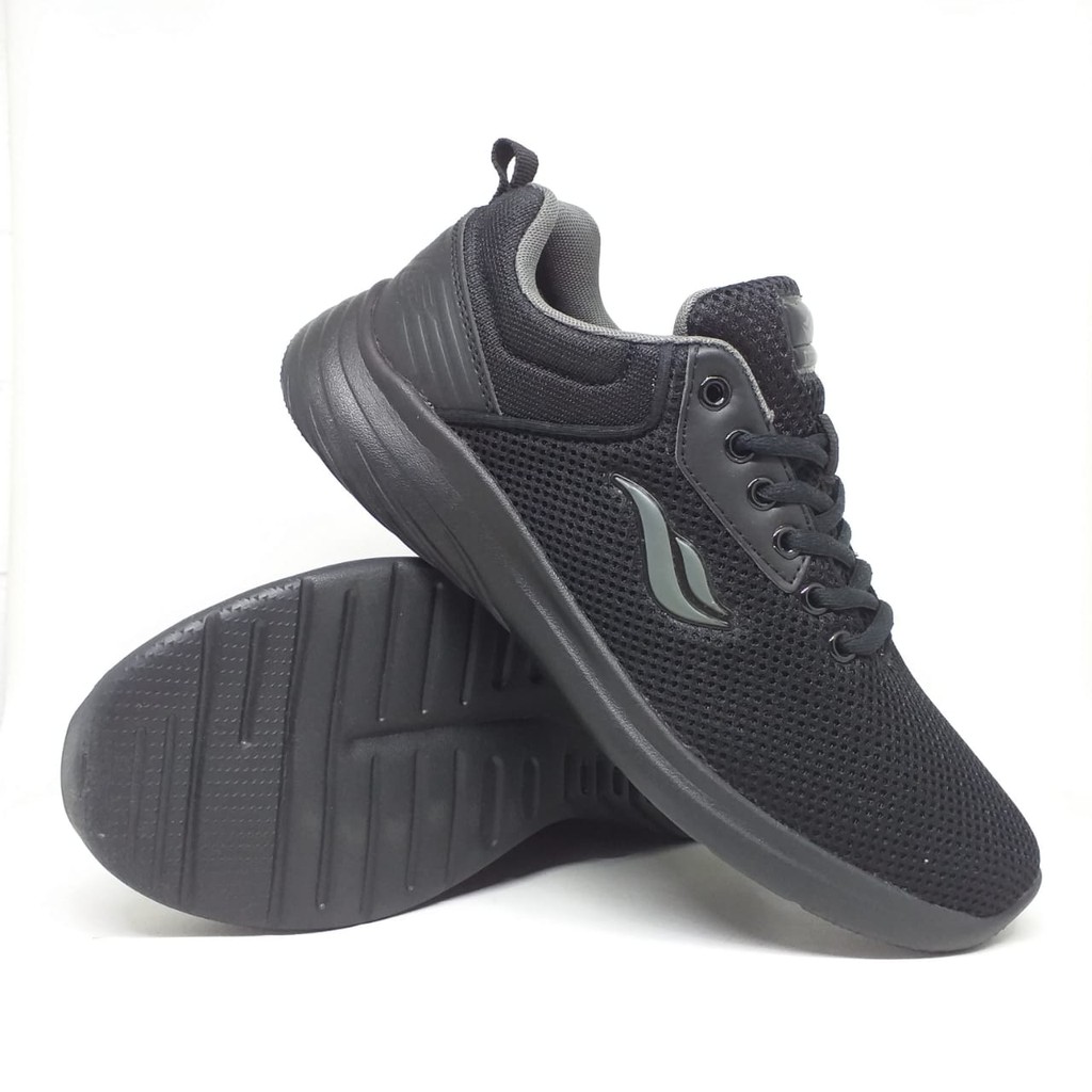 Sepatu Running Casual Desle Typhoon Hitam Shopee Indonesia