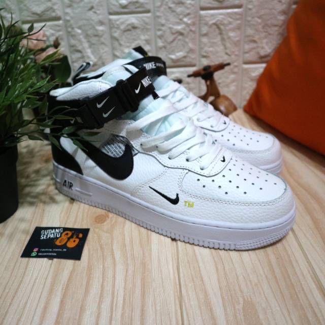 Jual Sepatu Nike Air Force 1 Mid 07 Lv8 Utility White | Shopee Indonesia