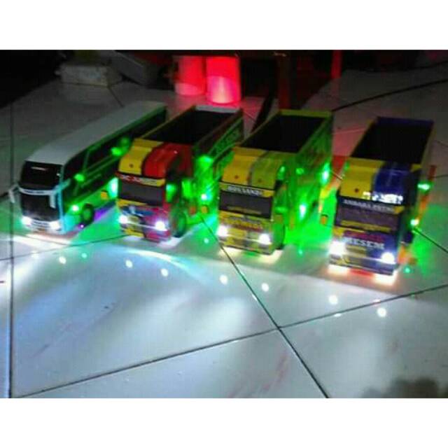 Livery Truck Canter Brewog Audio download livery bussid stj