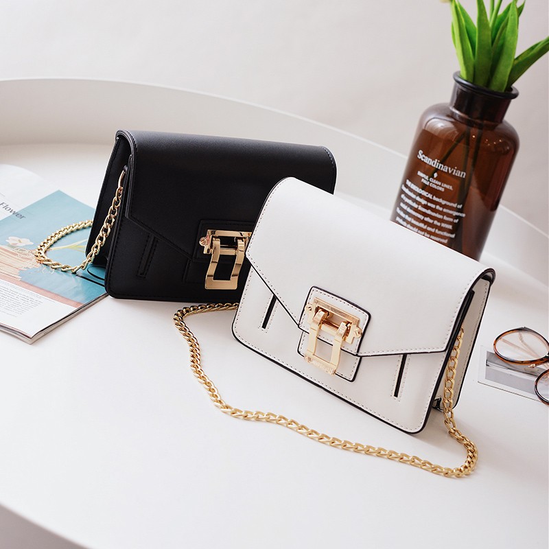 Tas bahu kecil wanita