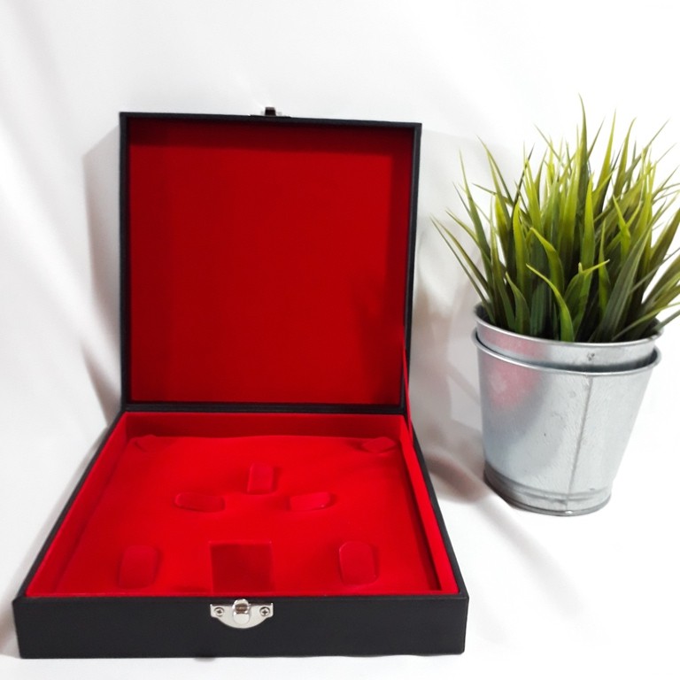 New Model Jewelry Box Kotak Perhiasan Gelang Kalung Dan