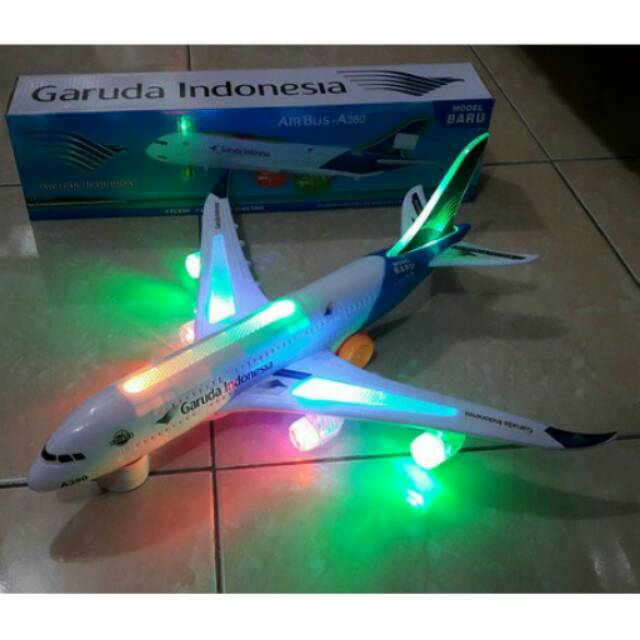 Jual Mainan Anak Pesawat Terbang Garuda Indonesia Lion Air | Shopee Indonesia