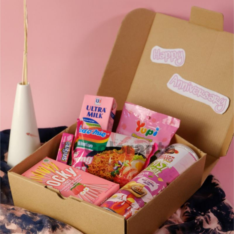 Ide kado untuk cowok berikutnya adalah parfum. Hadiah Birthday Untuk Perempuan Jual Pink Giftbox Hadiah Ulang Tahun Pacar Cewek Kado Unik Untuk Wanita Jakarta Timur Koandistore88 Tokopedia Pening Kepala Kan Nak Fikirkan Hadiah Untuk Orang Yang Tersayang Nadiaf