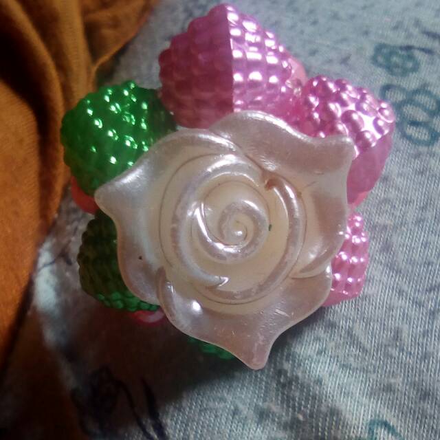 Cara Membuat Bros Jilbab Dari Manik Manik Kreatifitas Terkini