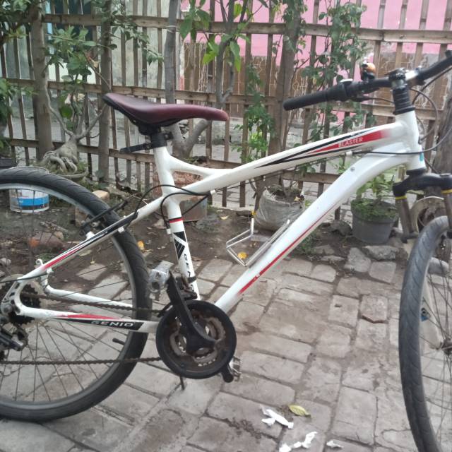 Sepeda mtb genio 26&quot; bekas/second | Shopee Indonesia