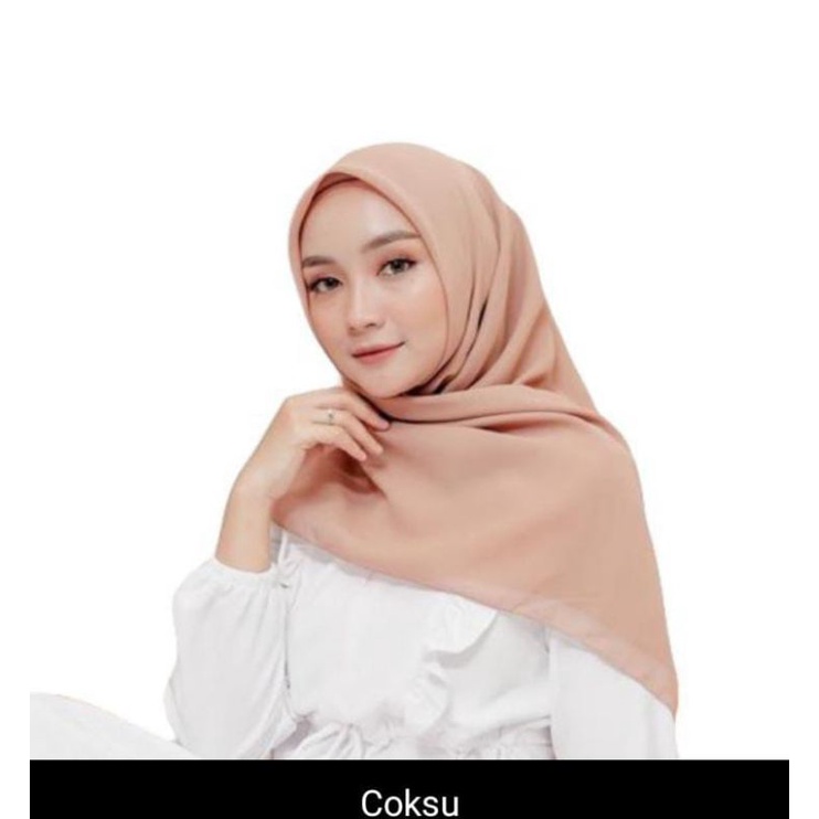Jual Hijab / Kerudung Bella Square Segi Empat // Coklat Susu | Shopee Indonesia