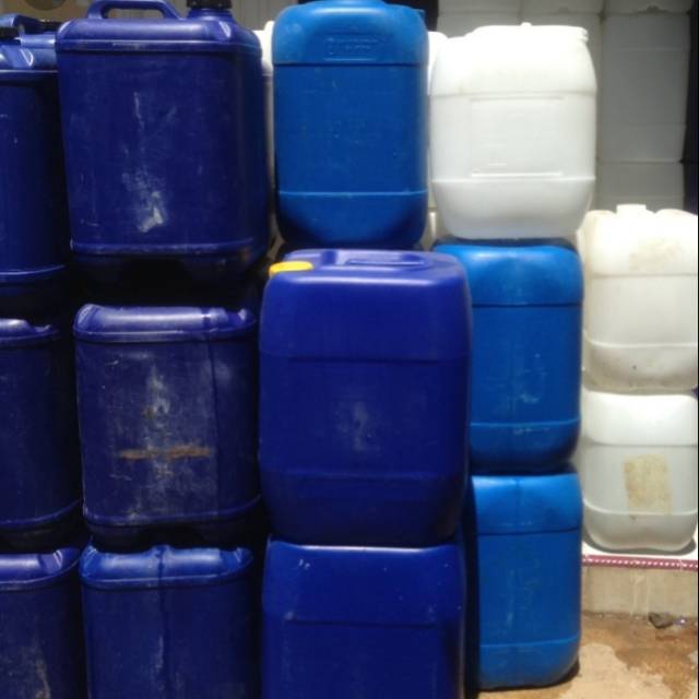 Jerigen plastik ukuran 25 &amp; 30 liter | Shopee Indonesia