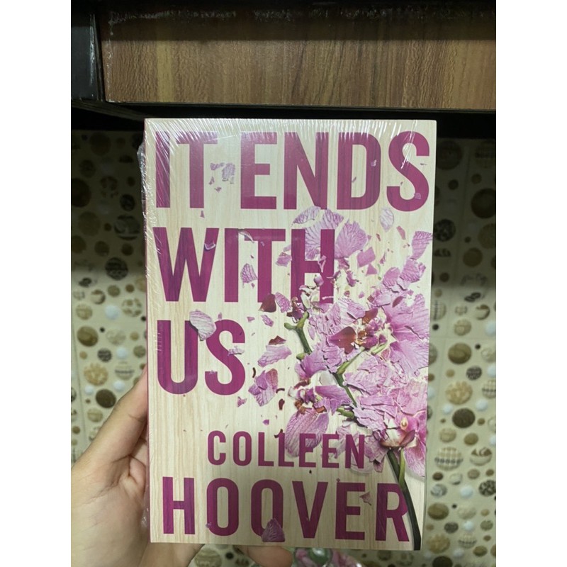 Jual (Ready) It Ends With Us By Colleen Hoover (English+Original+New) Indonesia|Shopee Indonesia