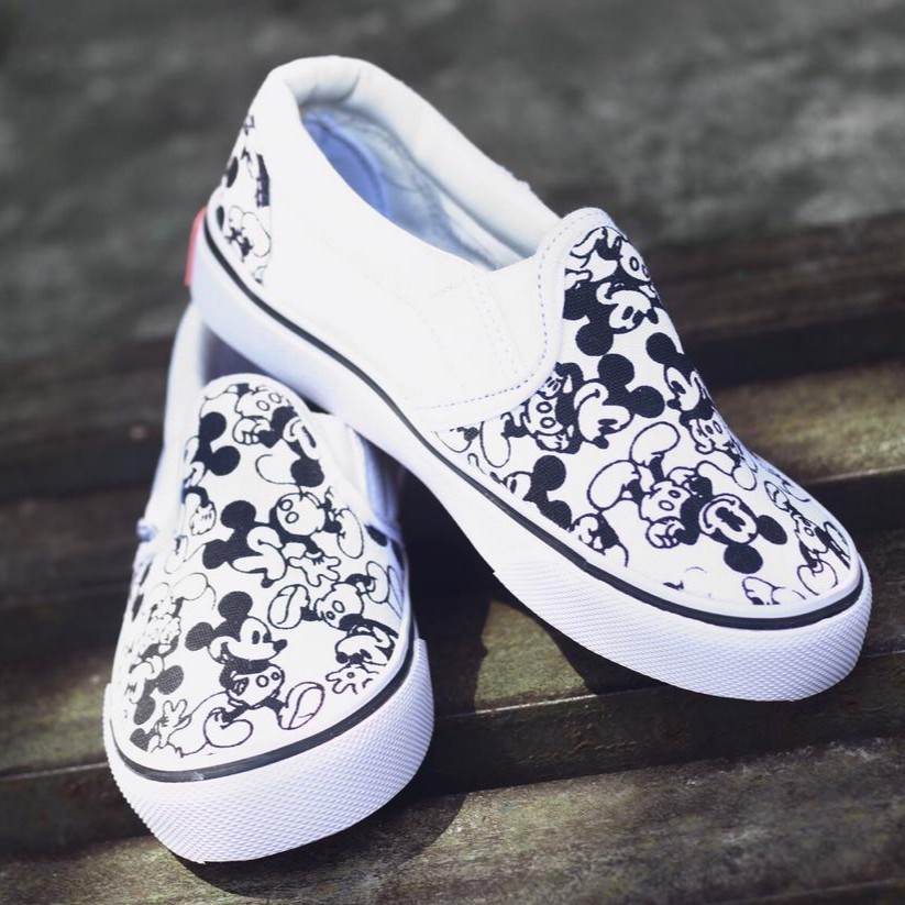 NEW SALE !!! Sepatu Vans anak Uuran 26\ 28\ 30\ 32\ 34 Shopee Indonesia