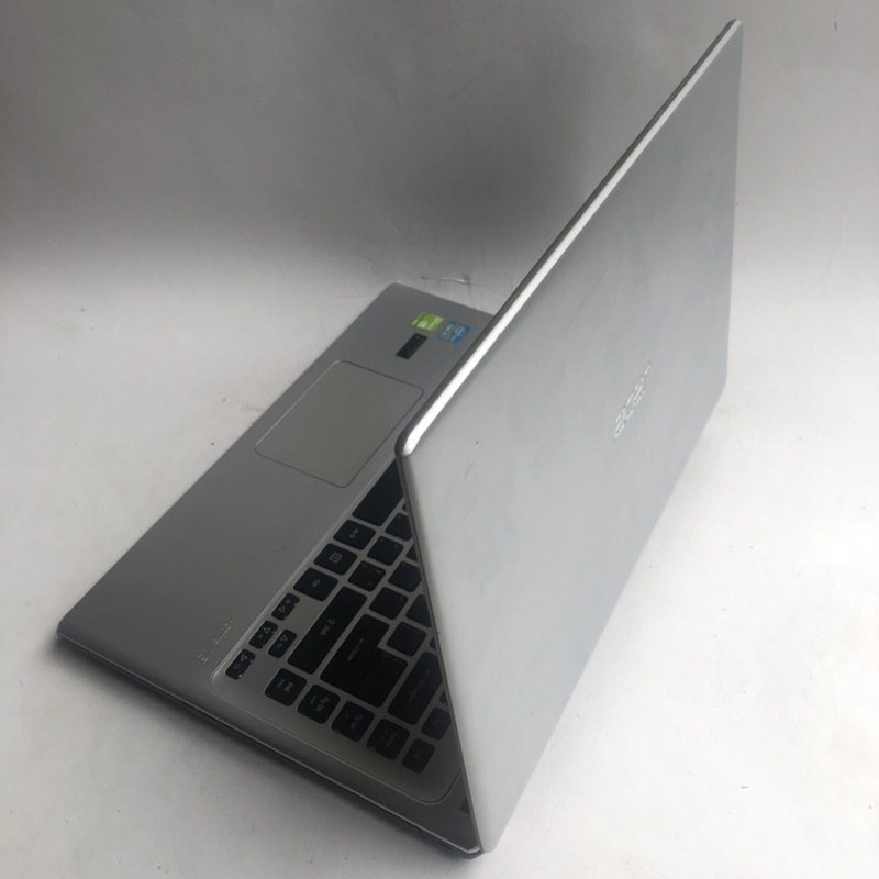 Jual BIG SALE Laptop Gaming Rendering Acer V5471PG TouchScreen i7