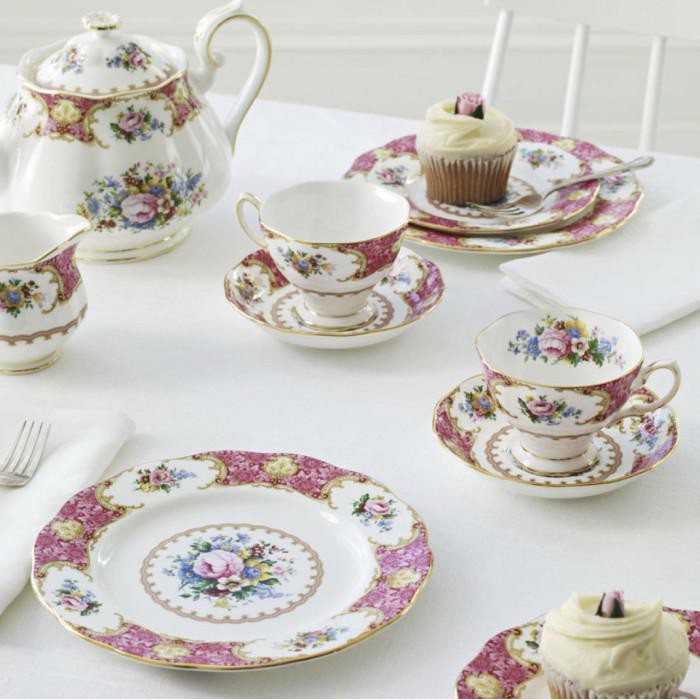 Jual Spesial Royal Albert Lady Carlyle Teacup & Saucer Cangkir Classic Cup England Best Product | Shopee Indonesia