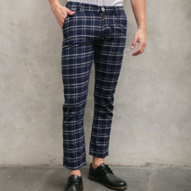41 Top Populer Ootd Celana Tartan Cowok