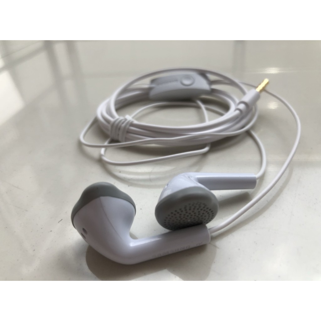 Jual Headset Earphone handsfree HS330 Made in VIETNAM PUTIH pack