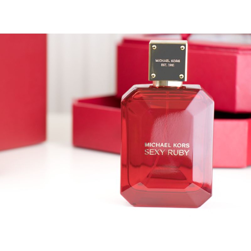 Jual Parfume Michael Kors Sexy Ruby Parfum Michael Kors Sexy Ruby Michael Kors Sexy Ruby Mk Sexy Ruby Red | Shopee Indonesia