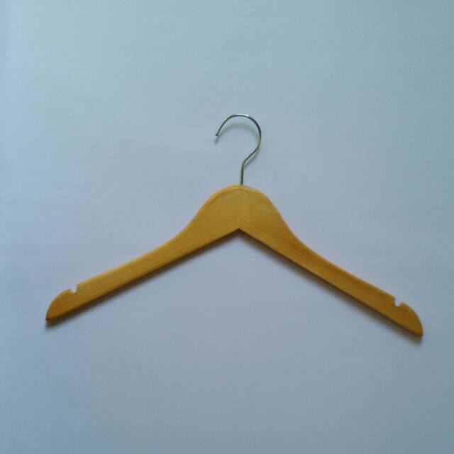 Hanger kayu natural / gantungan baju kayu (hkay021abd/pcs) Shopee