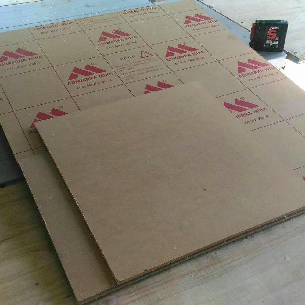 Acrylic sheet - Akrilik Bening Lembaran 1.5 mm A4 Uk. 210 mm x 300 mm |  Shopee Indonesia