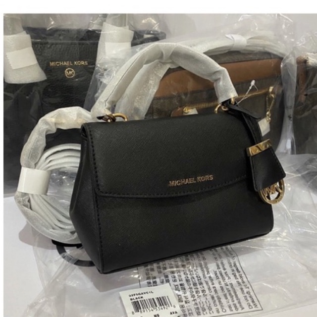 Jual MK ava xs crossbody black Shopee Indonesia
