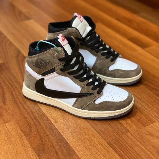 Jual NIKE AIR JORDAN 1 TRAVIS SCOTT PREMIUM ORIGINAL MADE IN VIETNAM