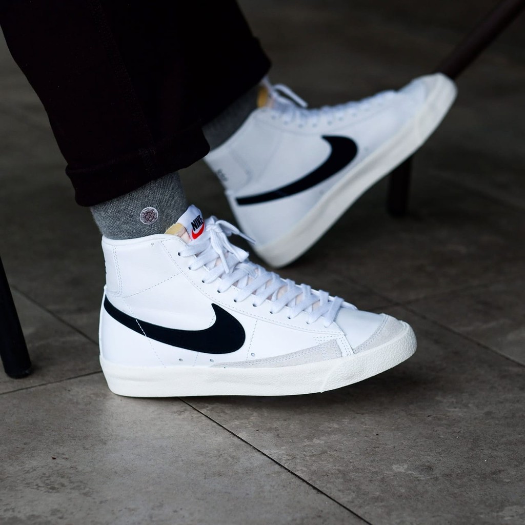 Jual Nike Blazer Mid 77 Vintage White Black Sneakers | Shopee Indonesia