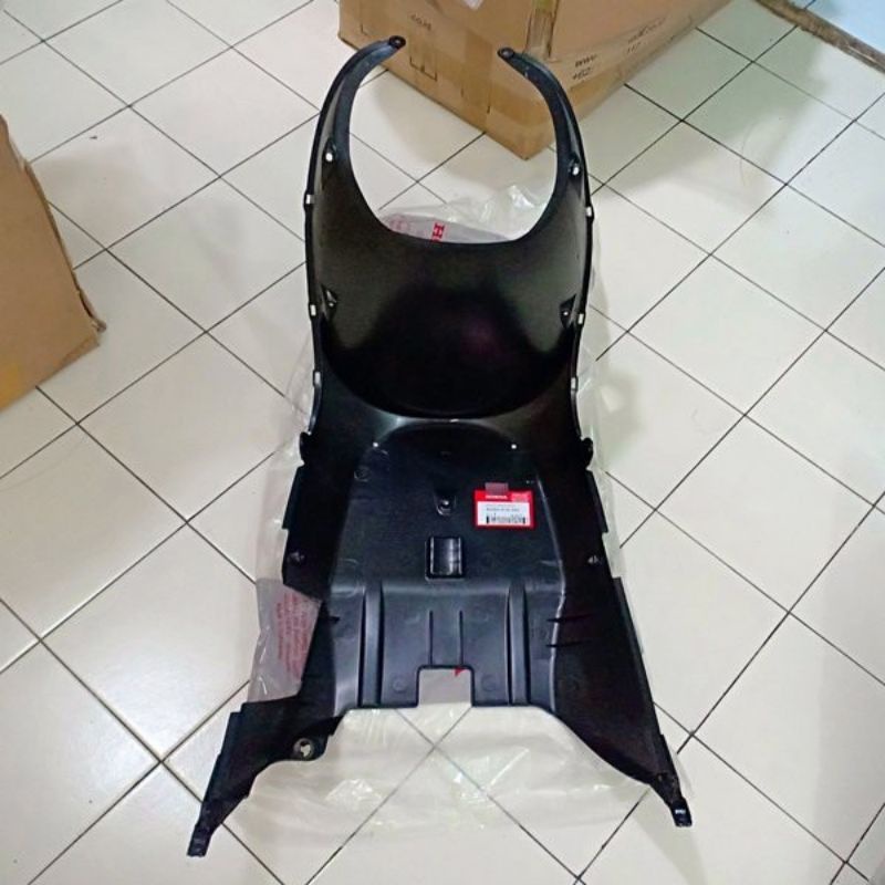 Dek bawah penahan lumpur dek kolong cover under Scoopy fi esp tahun 2013 2016 Shopee Indonesia
