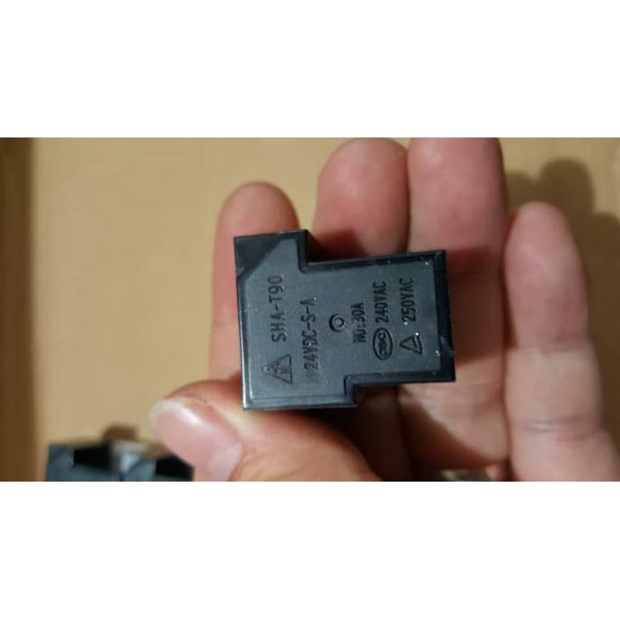 Relay Mesin Las Lakoni 900 Watt MESINJANG
