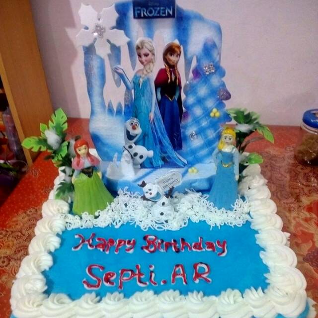 Paling Inspiratif Gambar Kue Tart Frozen Kotak Alexandra