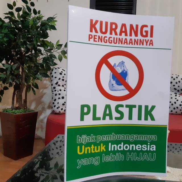 Poster Kurangi Sampah Plastik Poster Edukasi Sampah Plastik Shopee Indonesia