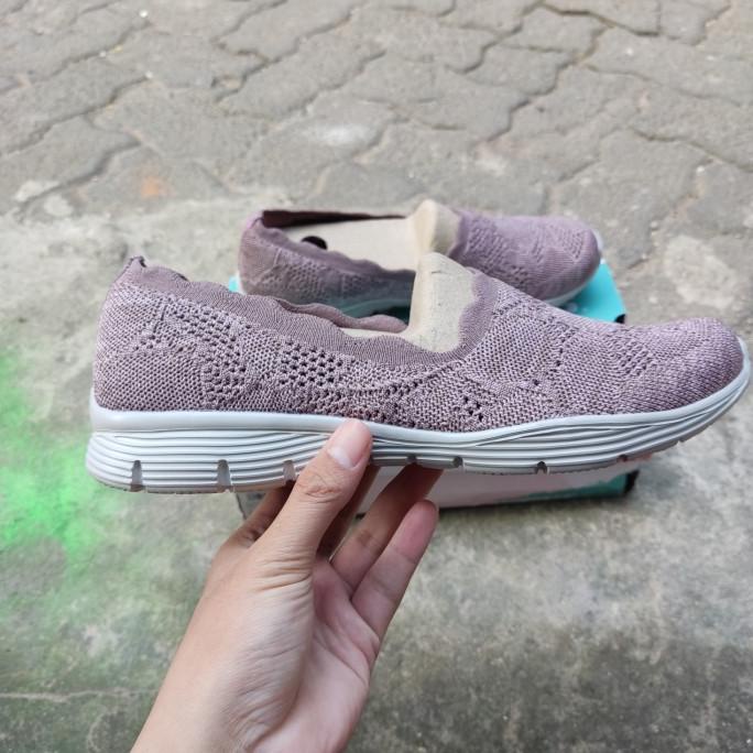 Harga Skechers Wanita Air Cooled Terbaru Desember 2022 |Biggo Indonesia