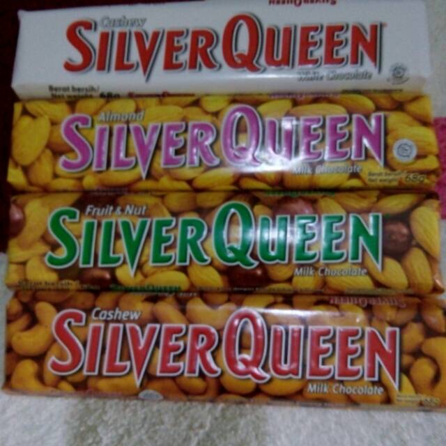 200 Gambar Coklat Silverqueen Di Tangan HD Paling Baru