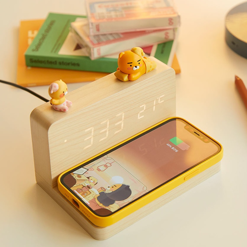 Jual KAKAO FRIENDS DESK CLOCK WITH WIRELESS CHARGER RYAN CHOONSIK
