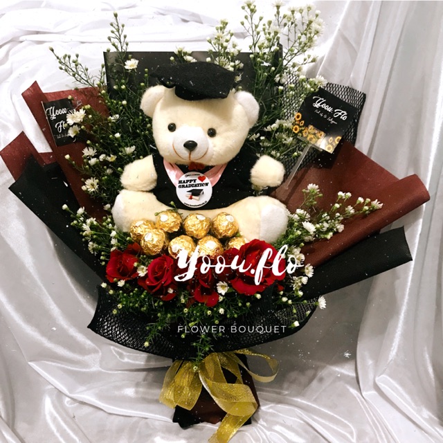 Jual Buket Boneka Bunga Coklat Ferrero Rocher Asli/Buket Bunga Wisuda Mewah | Shopee Indonesia