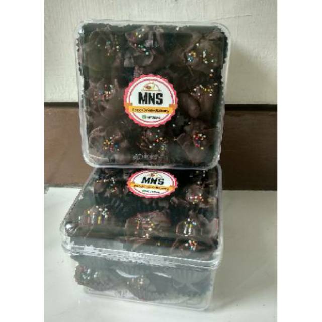 Jual Pre Order Cornflake Coklat / Cornflakes Snack Coklat Valentine / Kue Natal / Kue Lebaran / Kue Imlek | Shopee Indonesia