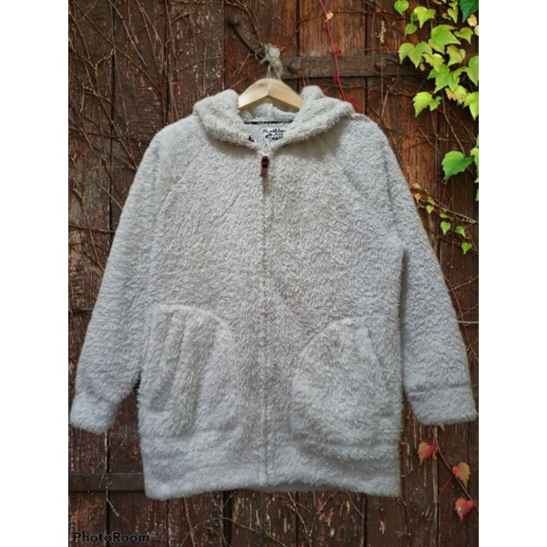 HOODIE KEPALA BERUANG BAHAN BULU BULU FURRY BRAND R. ATHLETIC PRELOVED