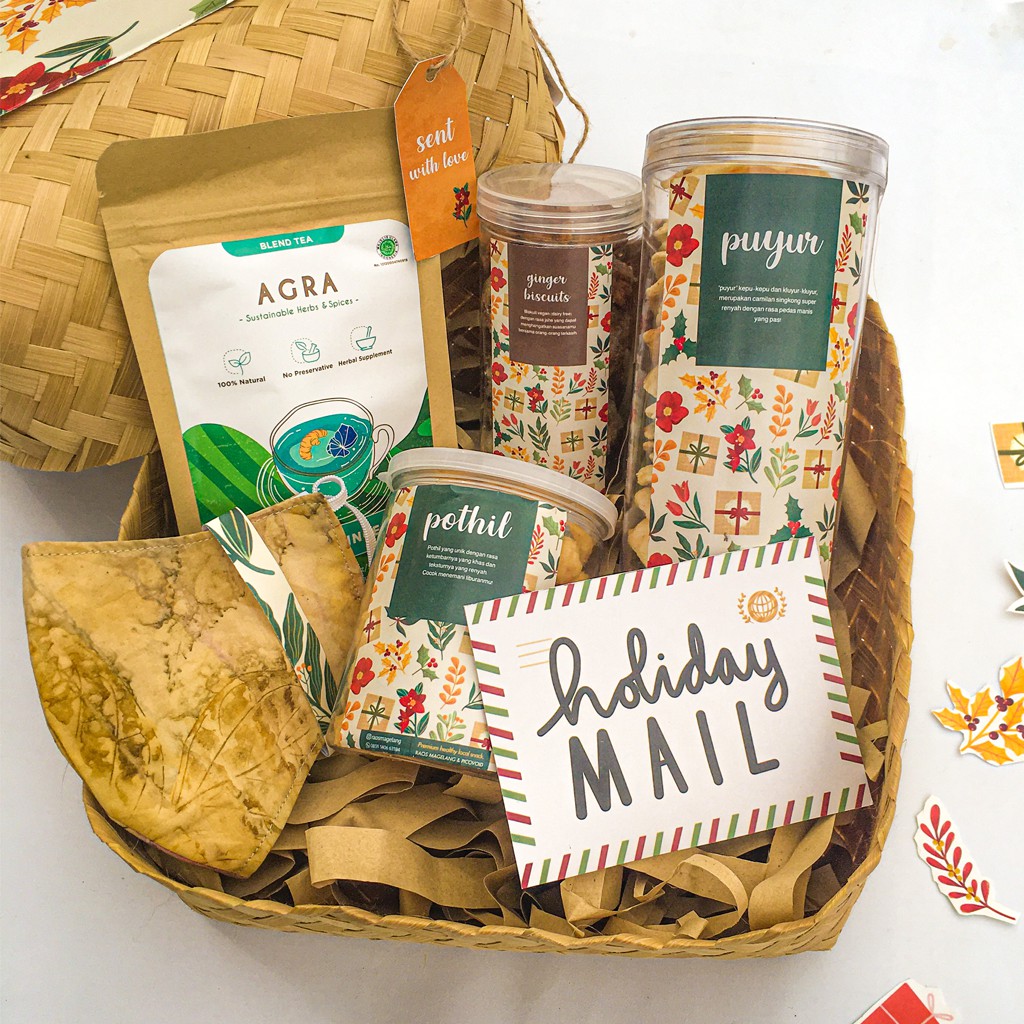 LARANTUKA HAMPERS Holiday Hampers Masker Makanan