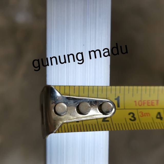 SIKU ALUMINIUM 2CM x 2CM HARGA PER 1 METER x 3 BATANG siku